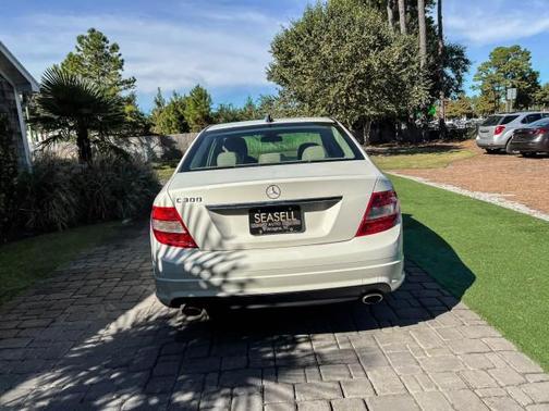 2010 Mercedes-Benz C-Class Sport