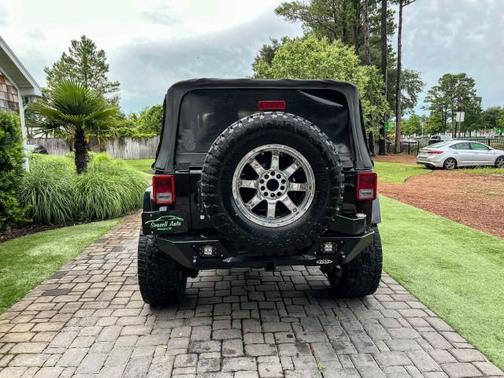 2012 Jeep Wrangler Sahara