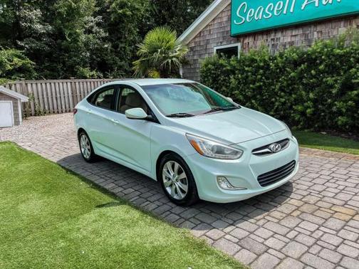 2014 Hyundai Accent GLS
