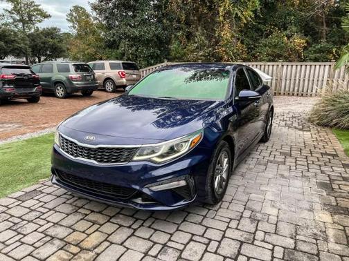 2020 Kia Optima LX