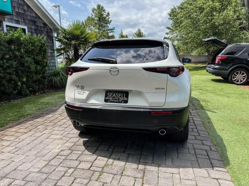 Snowflake White Pearl Mica 2021 Mazda CX-30 Premium Package