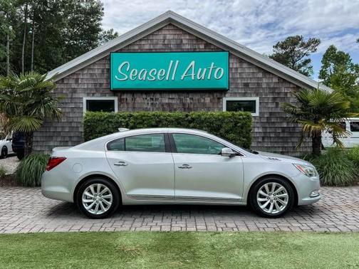 Quicksilver Metallic 2016 Buick LaCrosse Leather
