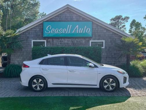 Ceramic White 2019 Hyundai IONIQ Plug-In Hybrid Limited Hatchback