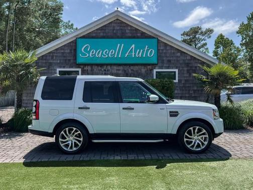 Fuji White 2016 Land Rover LR4 Base