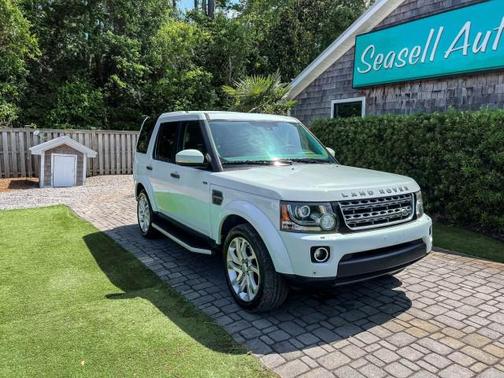Fuji White 2016 Land Rover LR4 Base