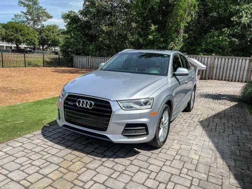 Cuvee Silver Metallic 2016 Audi Q3 2.0T Premium Plus