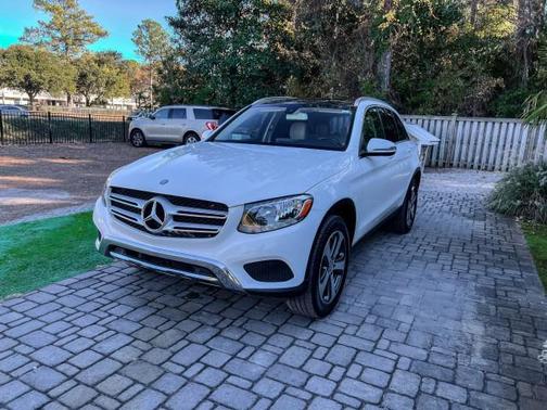 2016 Mercedes-Benz GLC 300 Base