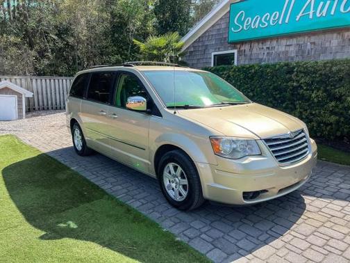 2010 Chrysler Town & Country Touring