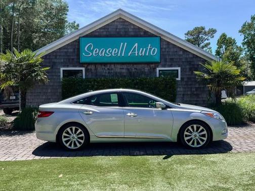 Starlight Silver 2014 Hyundai Azera Limited