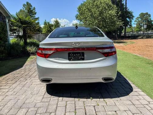Starlight Silver 2014 Hyundai Azera Limited