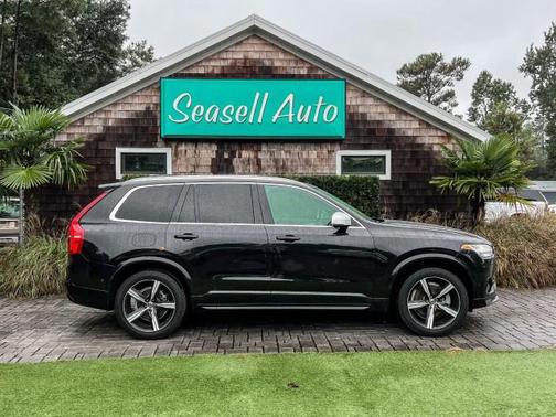 2017 Volvo XC90 T6 R-Design
