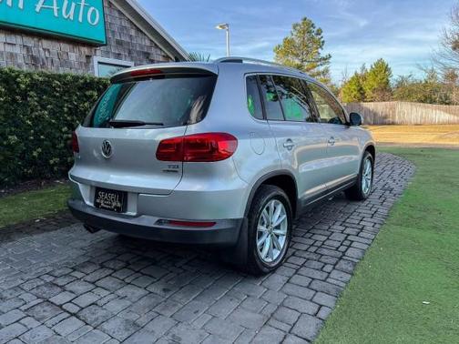 2017 Volkswagen Tiguan 2.0T Wolfsburg Edition