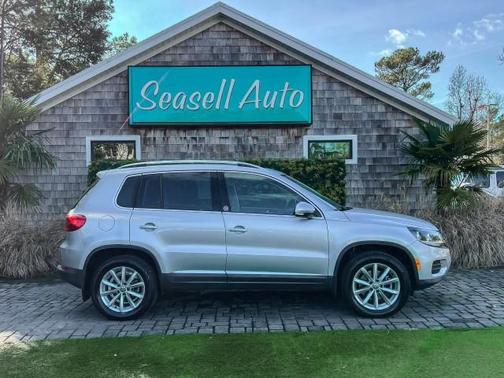 2017 Volkswagen Tiguan 2.0T Wolfsburg Edition