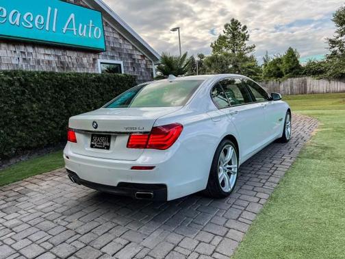 2012 BMW 750 Li