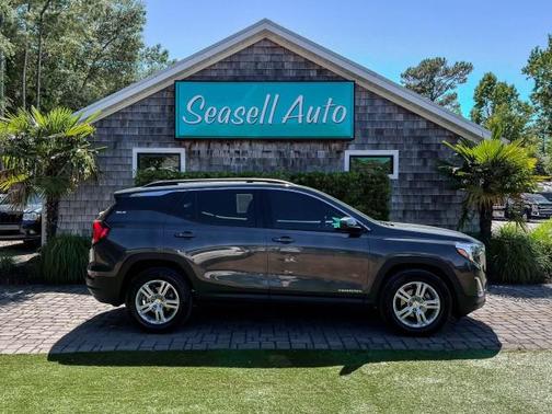 Graphite Gray Metallic 2018 GMC Terrain SLE