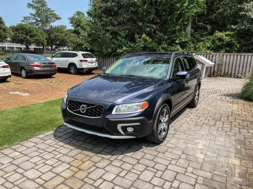 2015 Volvo XC70 T6