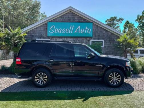 Shadow Black 2017 Ford Expedition XLT