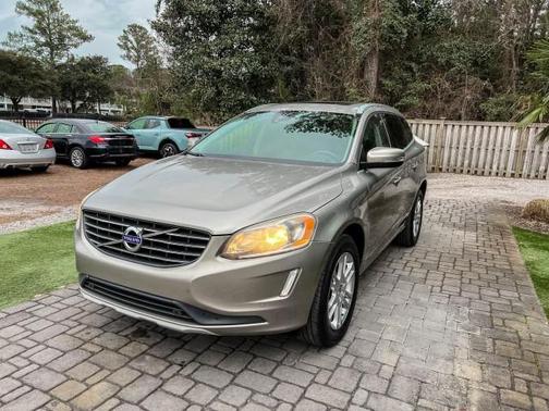 2016 Volvo XC60 T5 Drive-E Premier