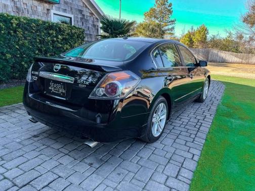 2011 Nissan Altima 3.5 SR