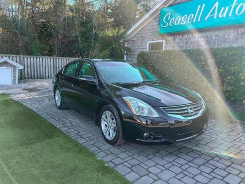 2011 Nissan Altima 3.5 SR