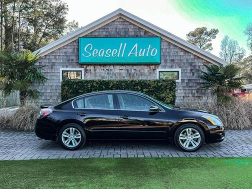 2011 Nissan Altima 3.5 SR