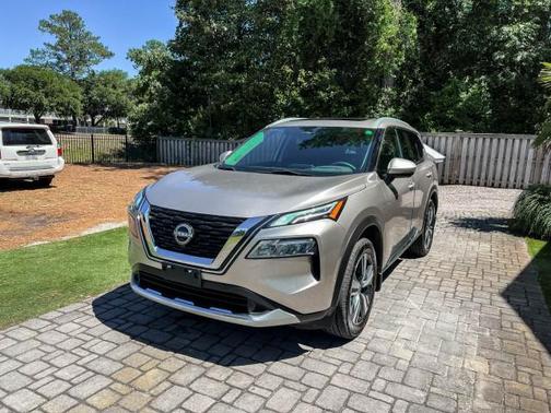 Champagne Silver Metallic 2023 Nissan Rogue Platinum