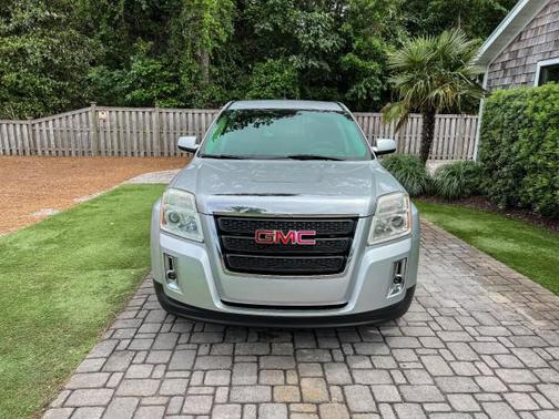 Quicksilver Metallic 2014 GMC Terrain SLE-1