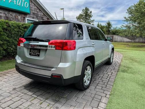 Quicksilver Metallic 2014 GMC Terrain SLE-1