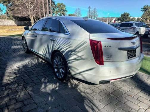 2017 Cadillac XTS Luxury