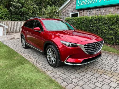 Soul Red Crystal Metallic 2022 Mazda CX-9 Signature