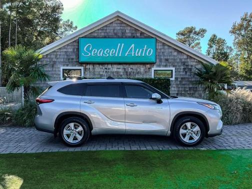 2020 Toyota Highlander Hybrid LE