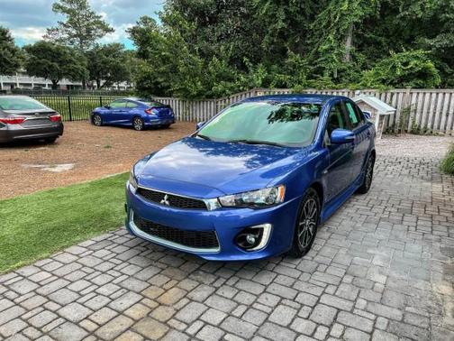 2017 Mitsubishi Lancer ES