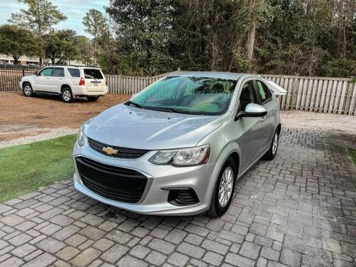 2018 Chevrolet Sonic LT