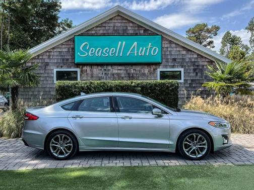 2020 Ford Fusion Hybrid Titanium