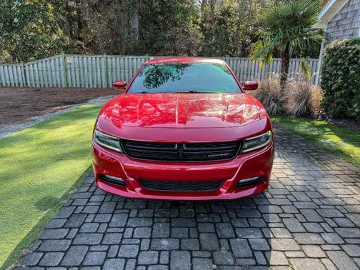 2016 Dodge Charger SXT