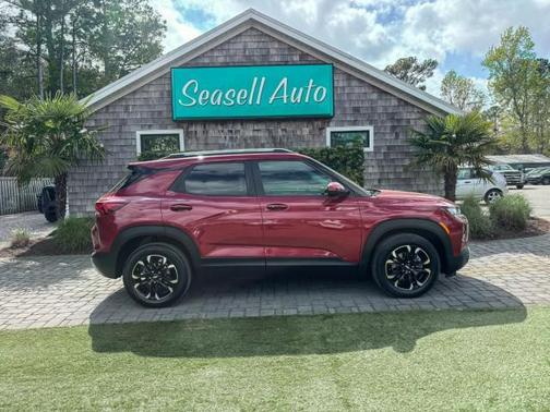 Scarlet Red Metallic 2021 Chevrolet Trailblazer LT