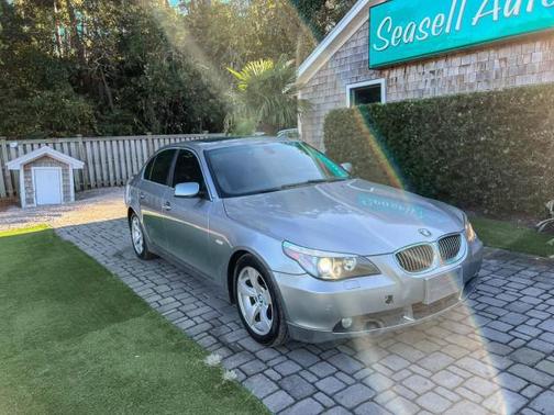 2007 BMW 525 525i