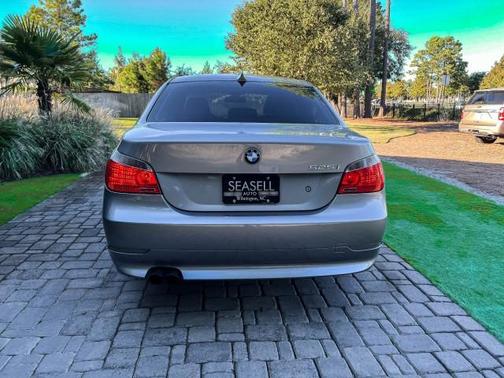 2007 BMW 525 525i