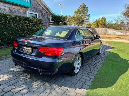 2011 BMW 335 335i