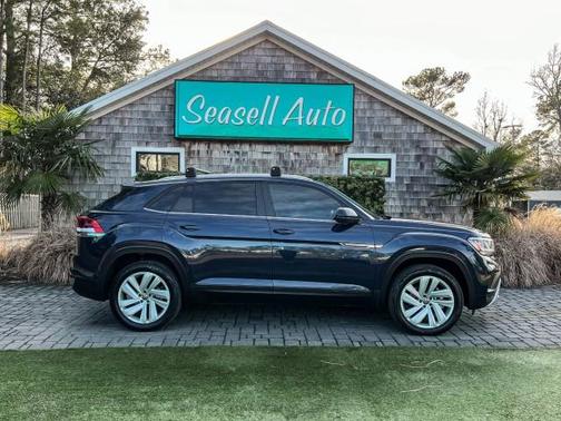 Pacific Blue Metallic 2021 Volkswagen Atlas Cross Sport 2.0T SE w/Technology SUV
