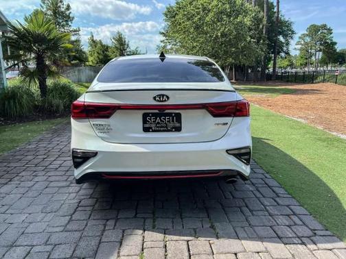 Snow White Pearl 2021 Kia Forte GT-Line