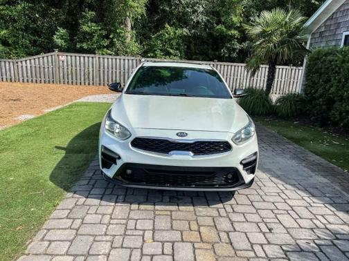 Snow White Pearl 2021 Kia Forte GT-Line