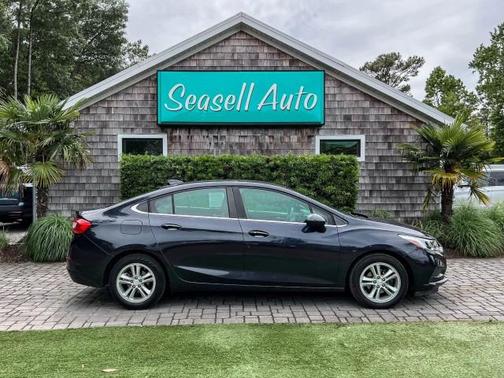 Blue Ray Metallic 2016 Chevrolet Cruze LT Auto