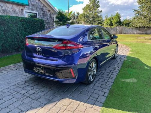 2019 Hyundai IONIQ Hybrid Limited