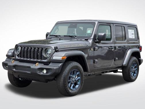 Granite Crystal Metallic Clearcoat 2026 Jeep Wrangler 85th Anniversary