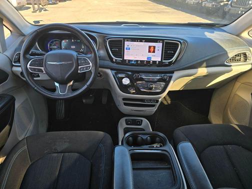 2021 Chrysler Pacifica Hybrid Touring L