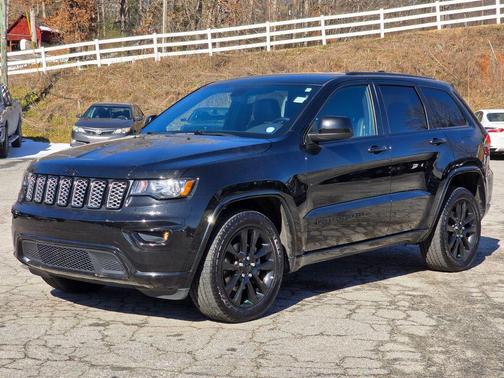 2020 Jeep Grand Cherokee Altitude
