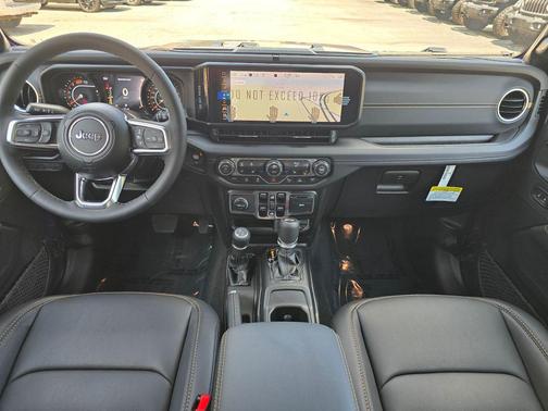Reign 2026 Jeep Wrangler 4-Door Sahara 4x4
