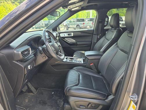 CARBONIZED GRAY METALLIC 2021 Ford Explorer ST
