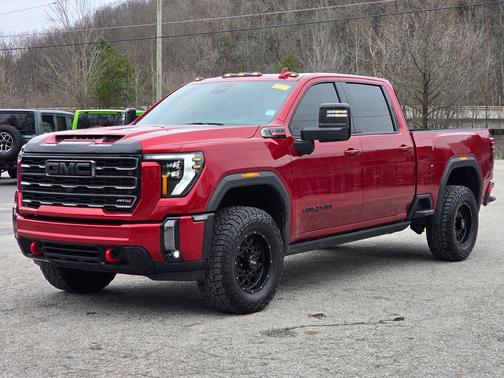 2024 GMC Sierra 2500 AT4